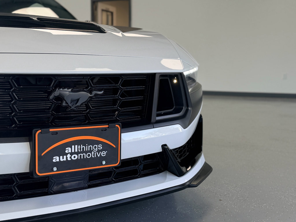Used 2025 Ford Mustang Dark Horse RWD image 11