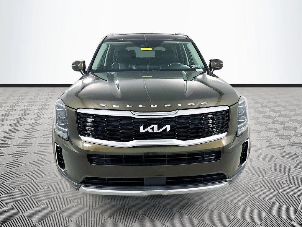 Used 2022 Kia Telluride S AWD/4WD image 3