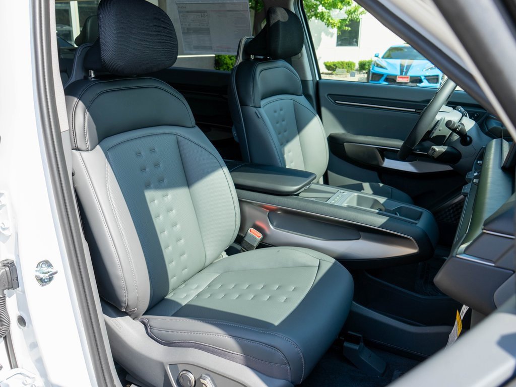 New 2026 Kia EV9 Wind image 9