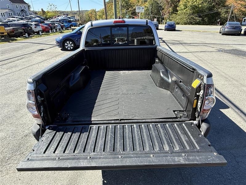 Used 2015 Toyota Tacoma 4x4 Access Cab V6 image 7