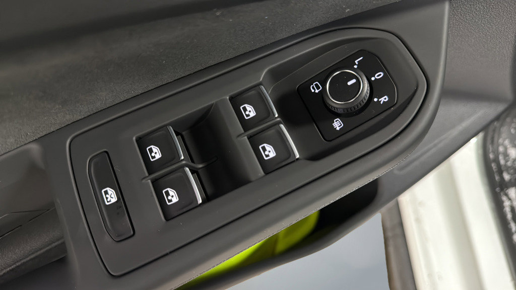 New 2026 Volkswagen GTI SE image 14