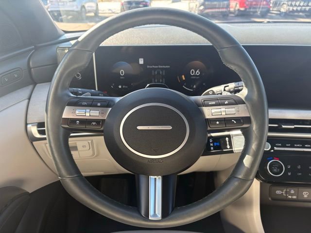 Used 2025 Hyundai Tucson Limited image 34