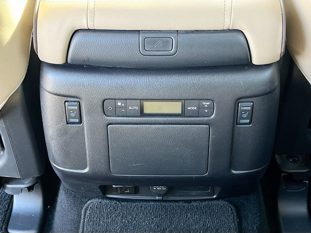Used 2023 Nissan Armada Platinum w/ Cargo Package image 32