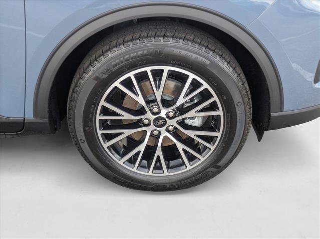 New 2025 Ford Escape SE w/ PHEV Premium Package image 9