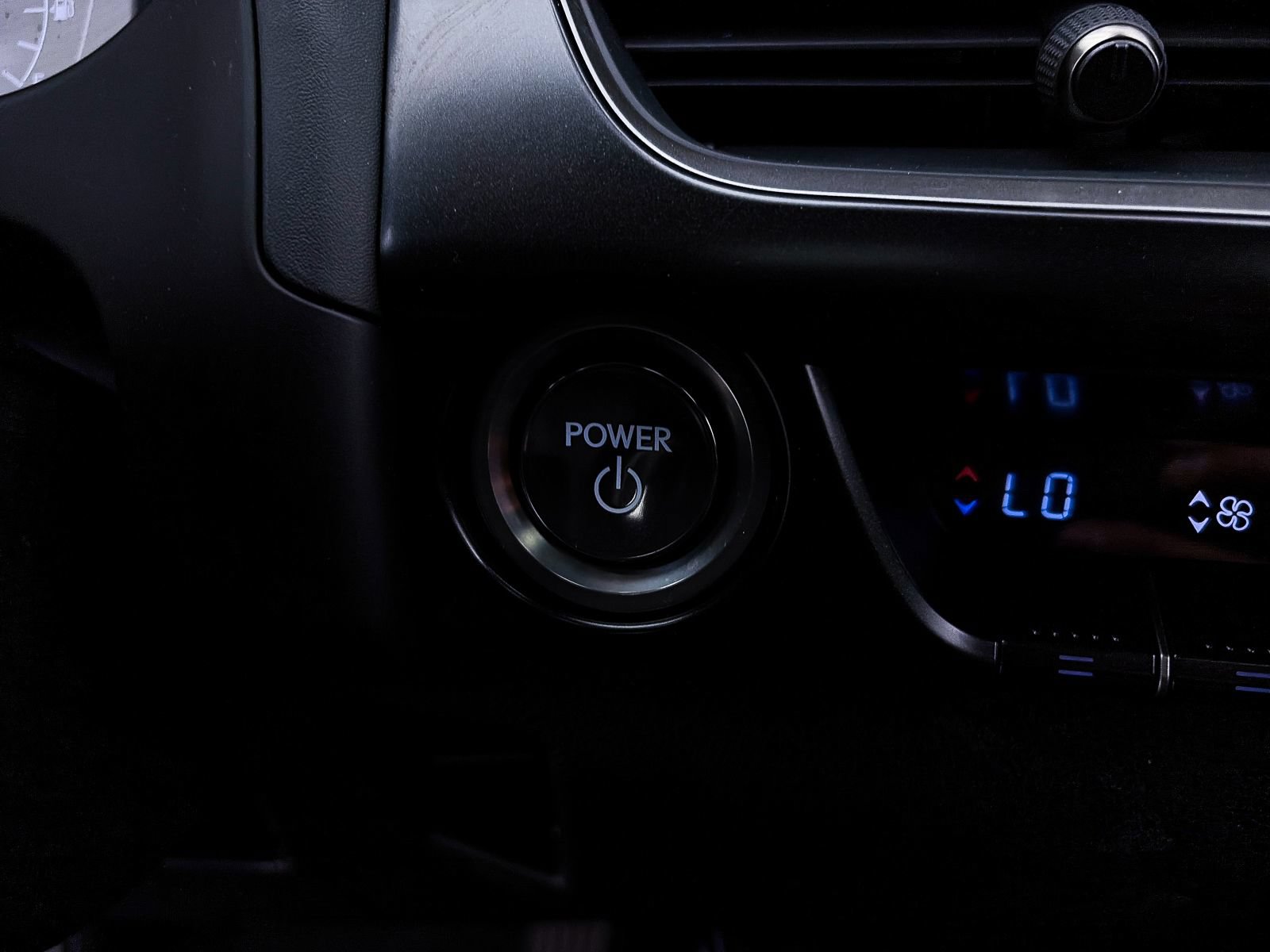 Used 2024 Lexus UX 250h F Sport FWD image 25