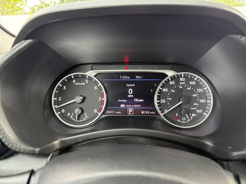 Used 2022 Nissan Sentra SV FWD image 17