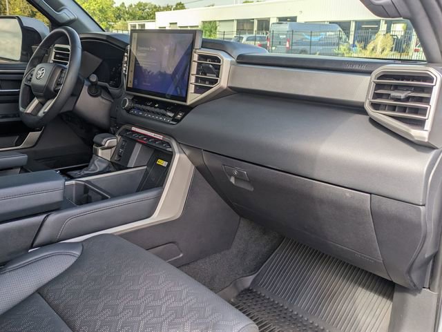 Used 2025 Toyota Tundra Limited image 29