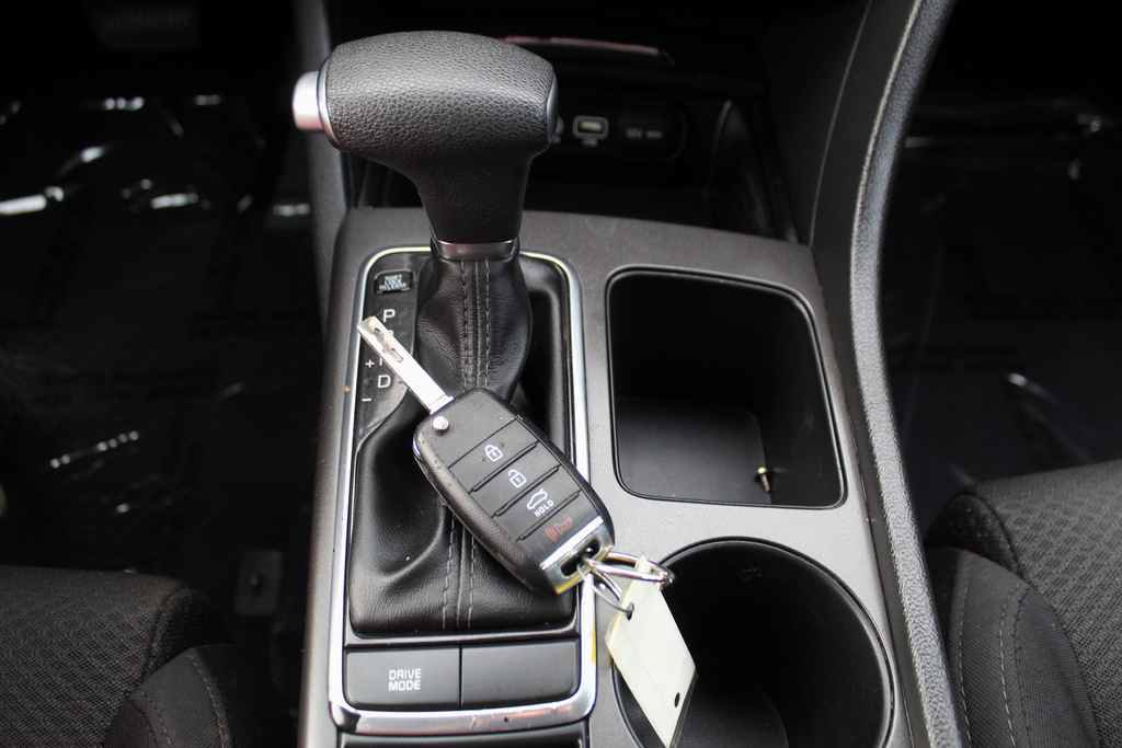 Used 2017 Kia Optima LX FWD image 23