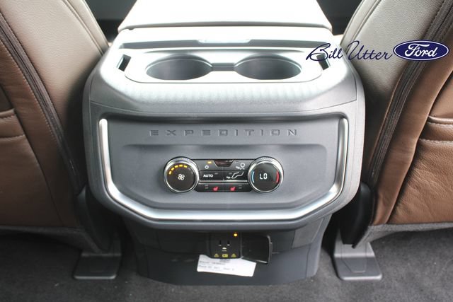 New 2027 Ford Expedition King Ranch RWD image 11