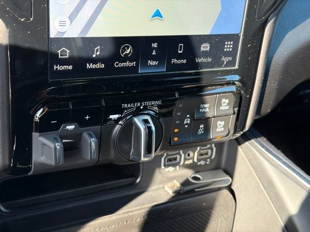 Used 2023 RAM 1500 Laramie AWD/4WD image 28