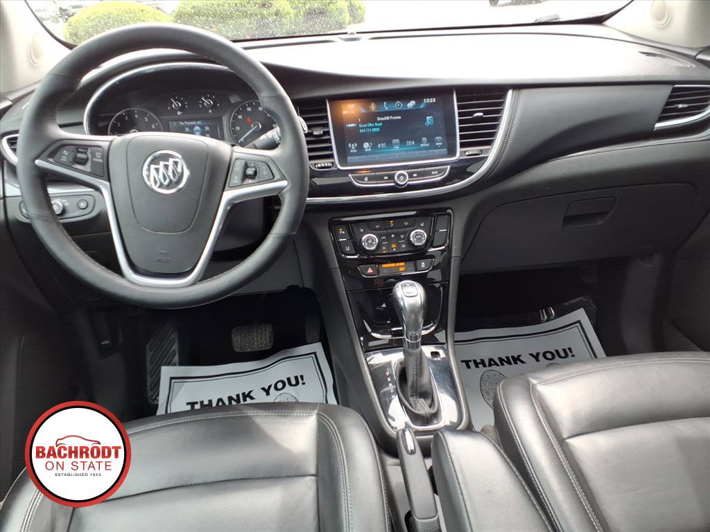 Used 2019 Buick Encore Essence w/ Experience Buick Package FWD image 9