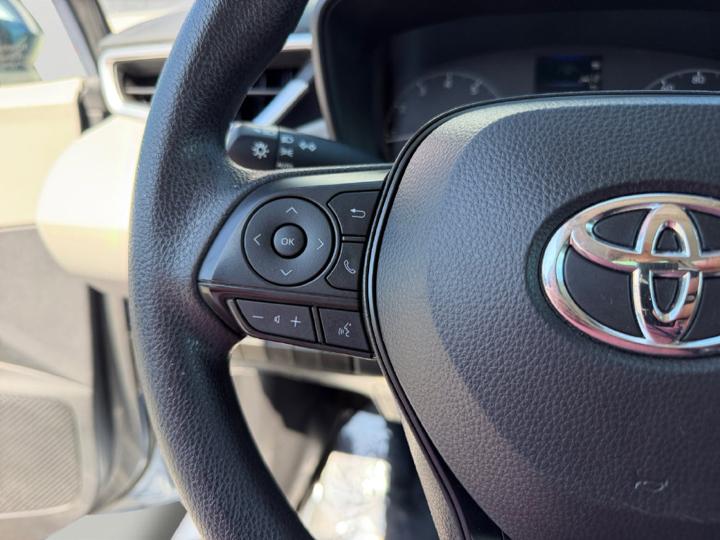Used 2024 Toyota Corolla LE FWD image 20
