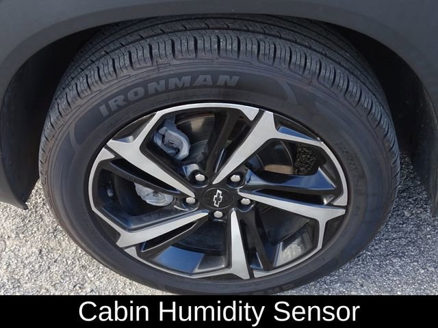 Used 2021 Chevrolet TrailBlazer RS w/ Sun and Liftgate Package image 17