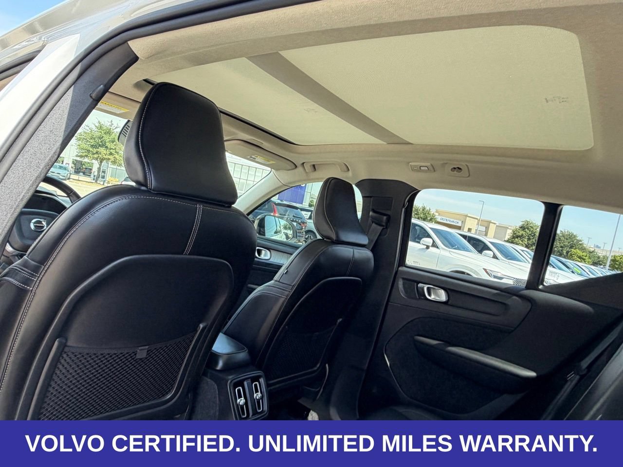 Certified 2026 Volvo XC40 B5 Plus AWD/4WD image 28