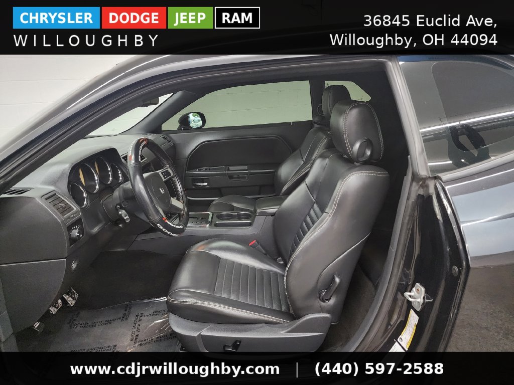 Used 2010 Dodge Challenger R/T RWD image 14