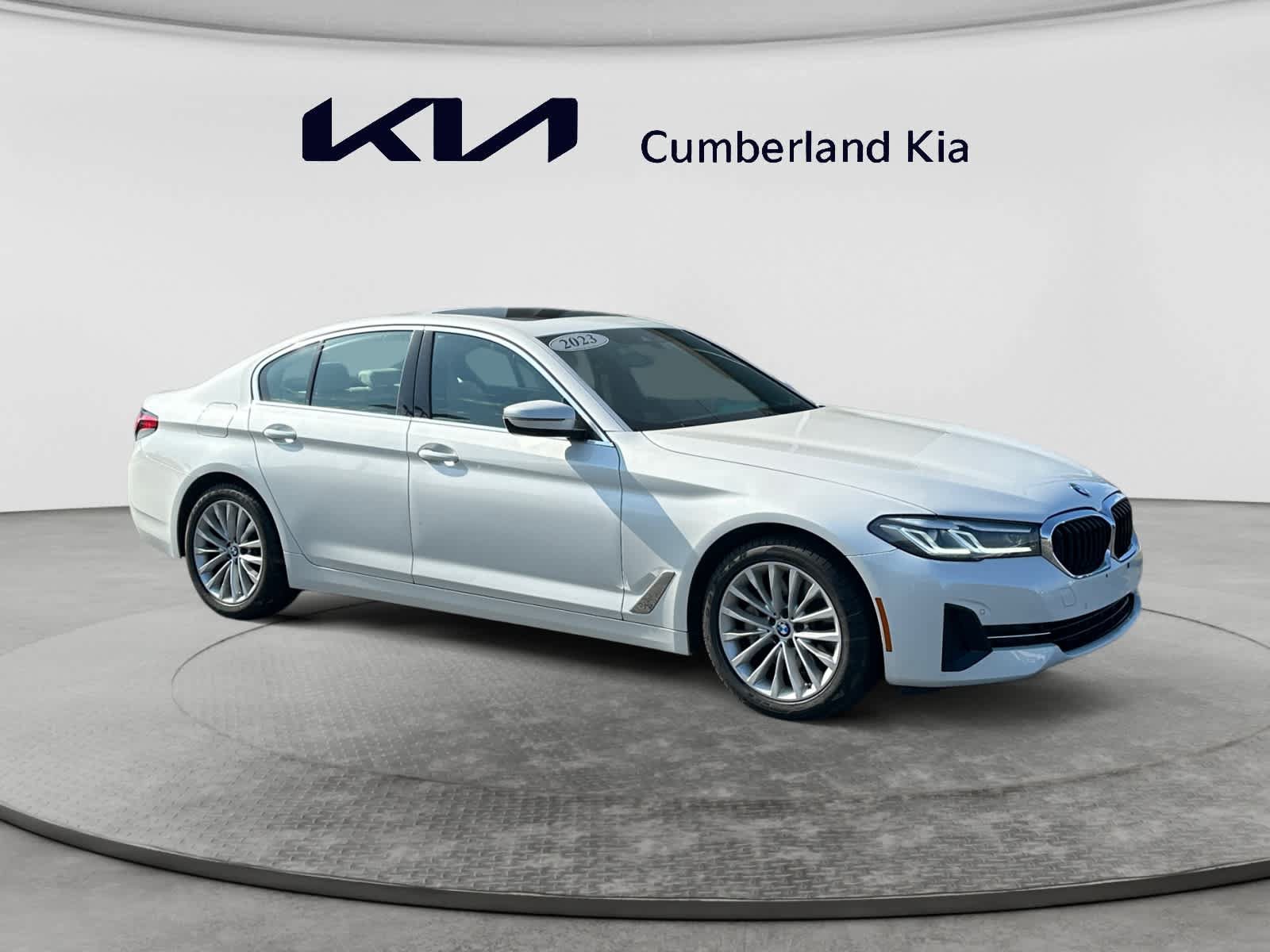 Used 2023 BMW 530i xDrive w/ Premium Package AWD/4WD image 7