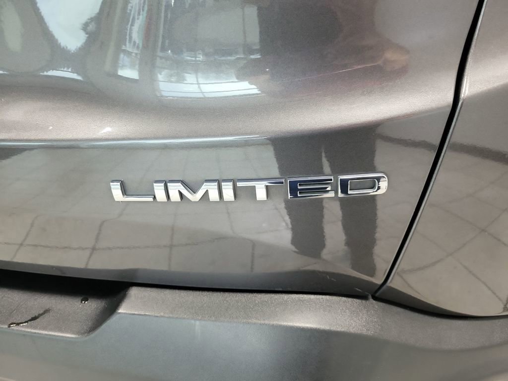 Used 2020 Jeep Renegade Limited image 9