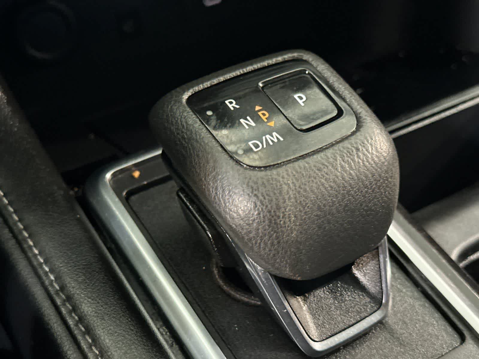 Used 2024 Nissan Pathfinder SL w/ SL Premium Package FWD image 24