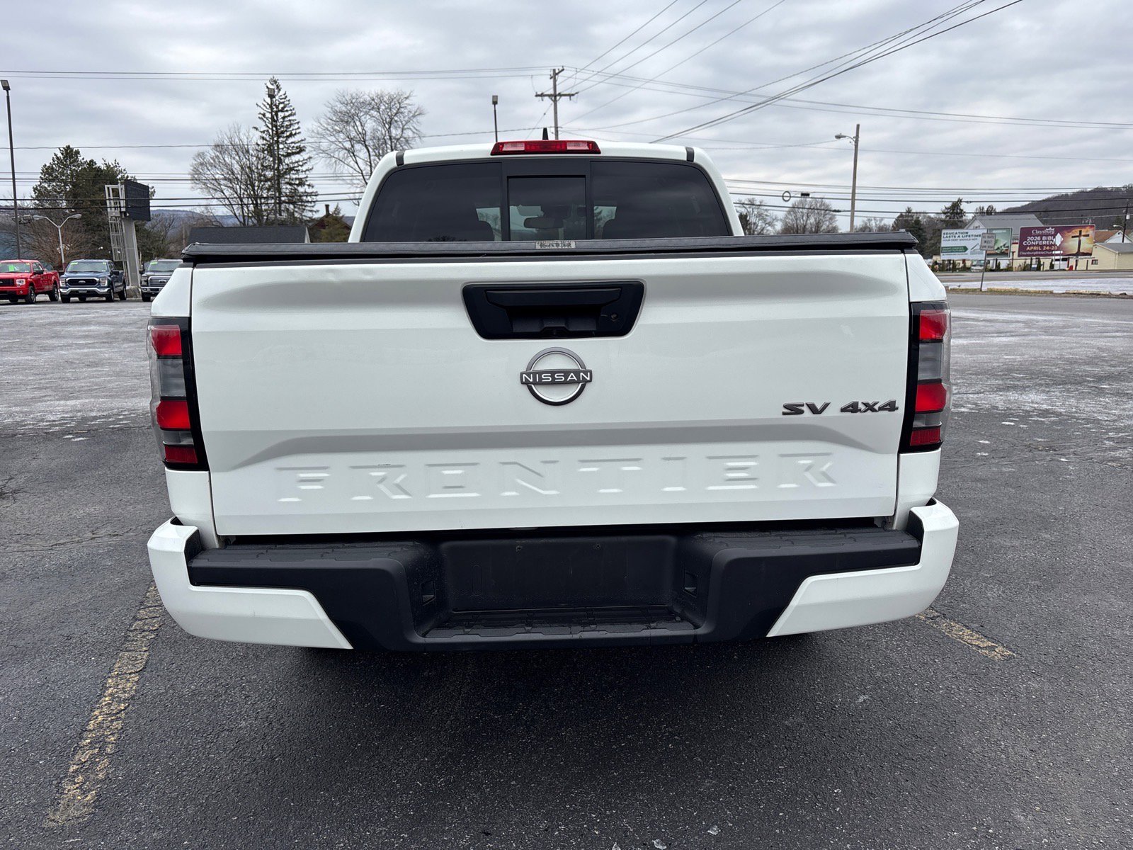 Used 2022 Nissan Frontier SV image 6