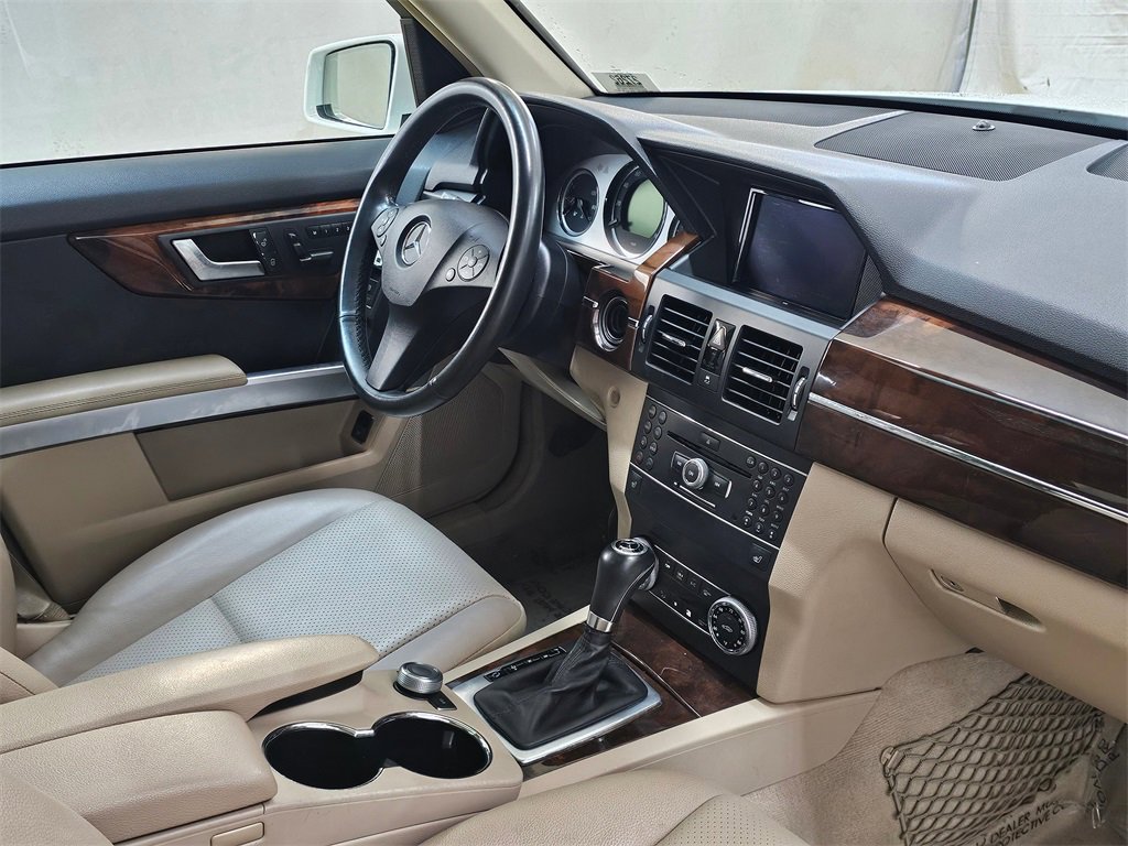 Used 2012 Mercedes-Benz GLK 350 4MATIC image 10