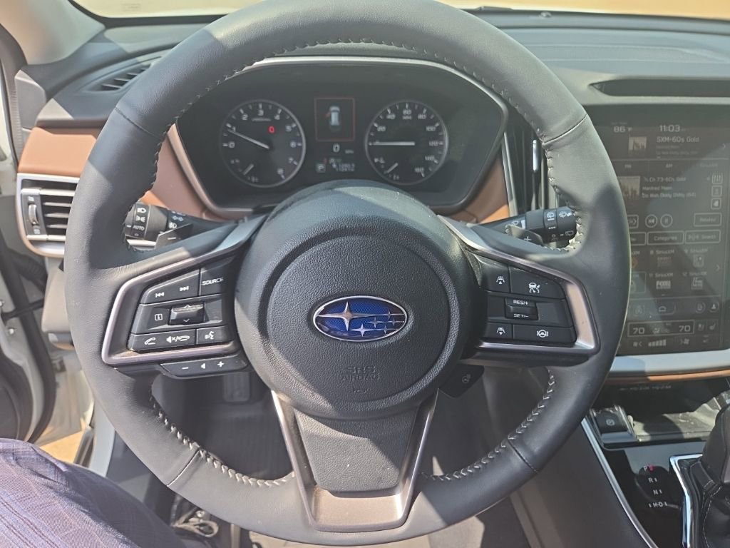 Used 2025 Subaru Outback Touring XT AWD/4WD image 10