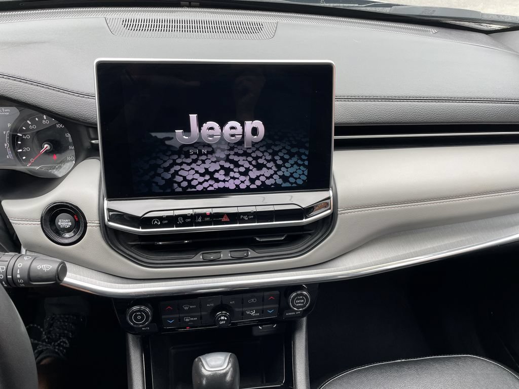 Certified 2023 Jeep Compass Limited AWD/4WD image 18