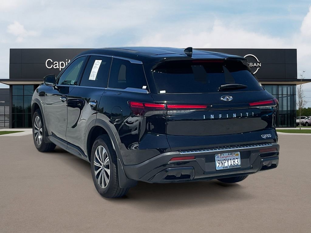 Used 2024 INFINITI QX60 Pure w/ Cargo Package image 7