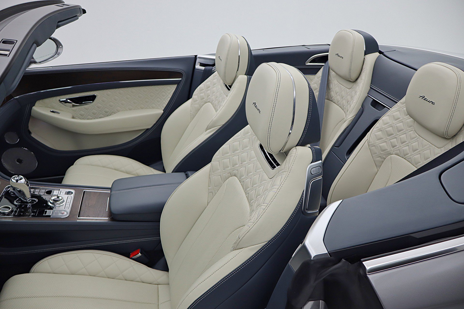 Used 2023 Bentley Continental GT Azure image 49