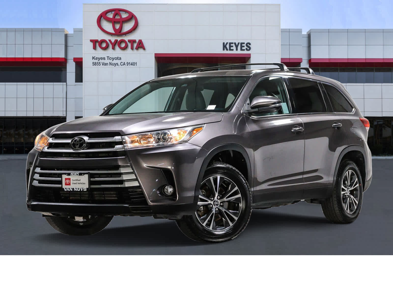 Certified 2019 Toyota Highlander Plus w/ Carpet Mat Package (TMS) FWD video 1