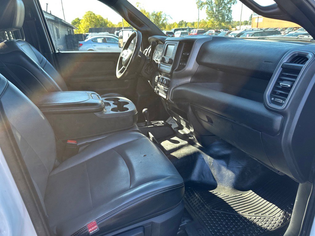 Used 2022 RAM 3500 Tradesman image 22