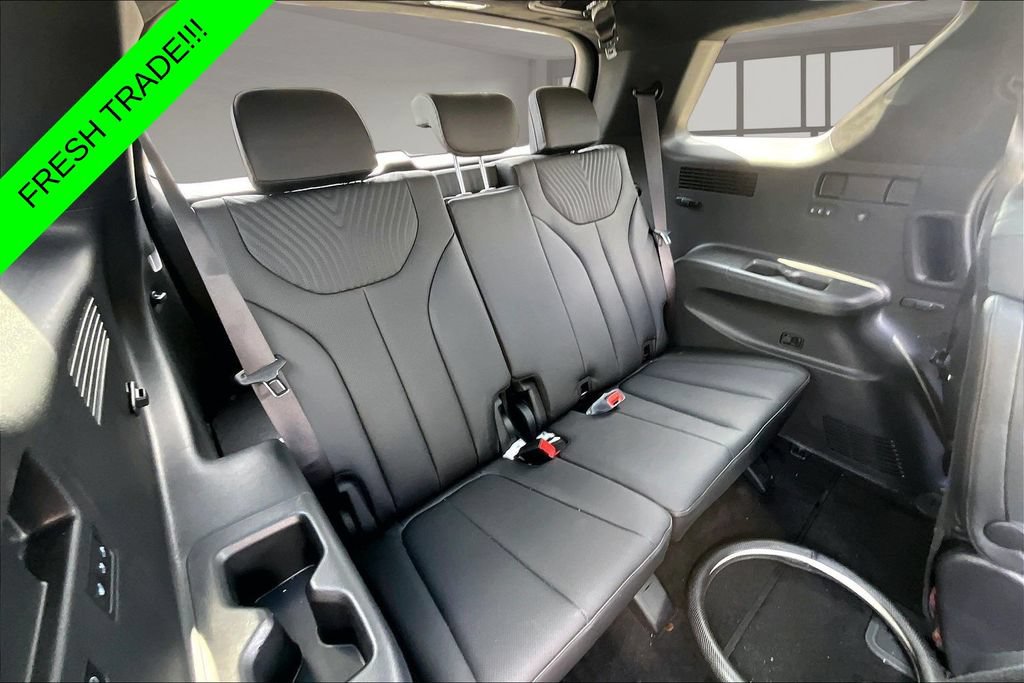 Used 2024 Hyundai Palisade Calligraphy FWD image 24