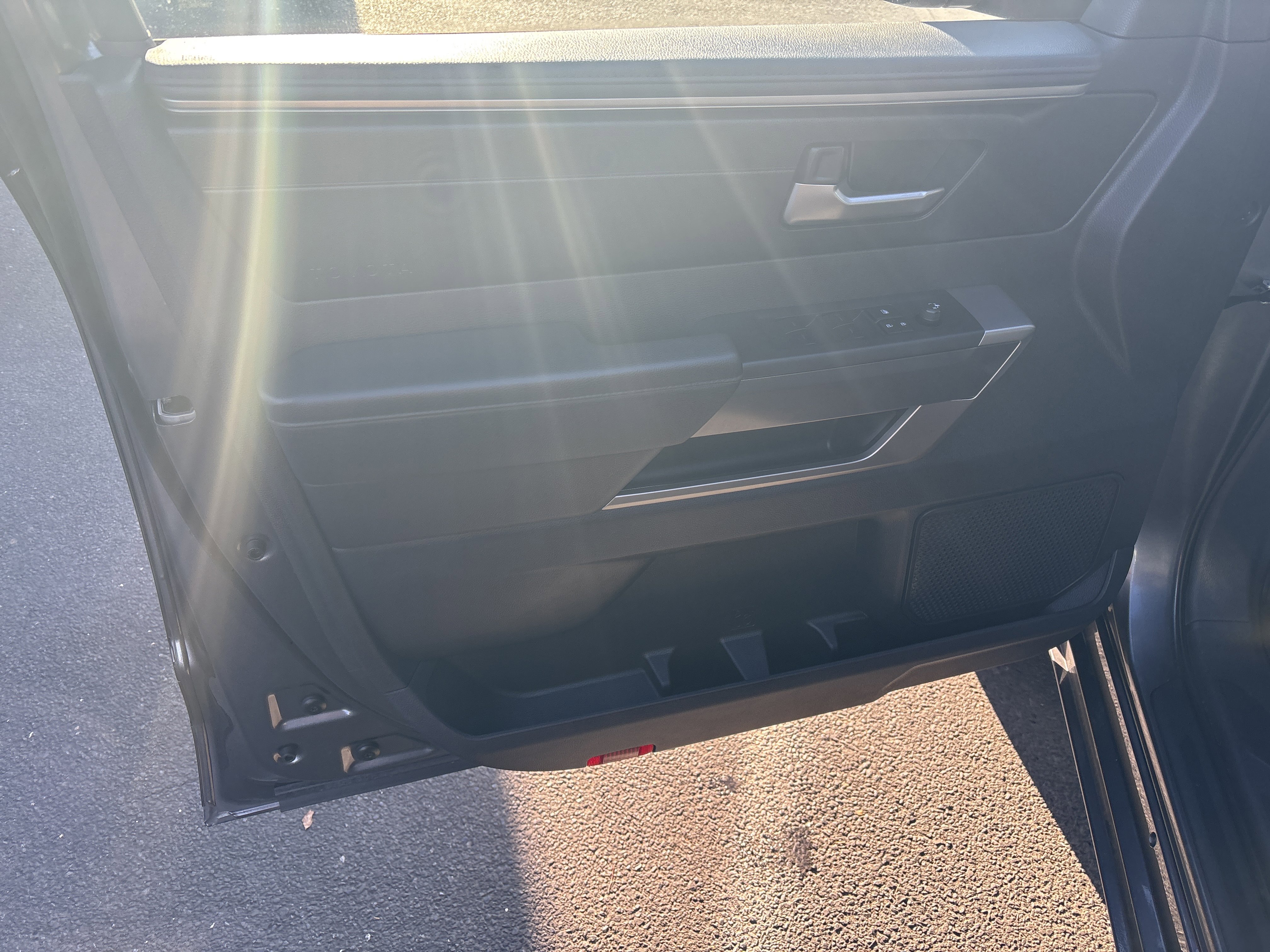 Used 2025 Toyota Tundra SR5 image 16