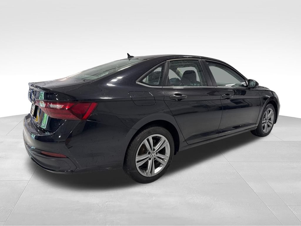 Used 2024 Volkswagen Jetta SE FWD image 47