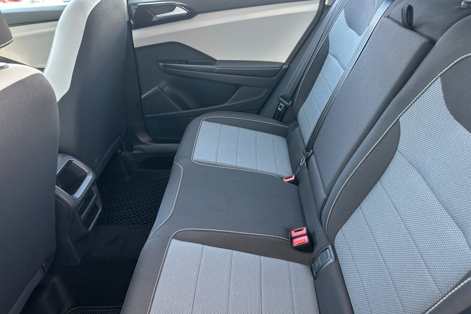 New 2026 Volkswagen Taos S FWD image 10
