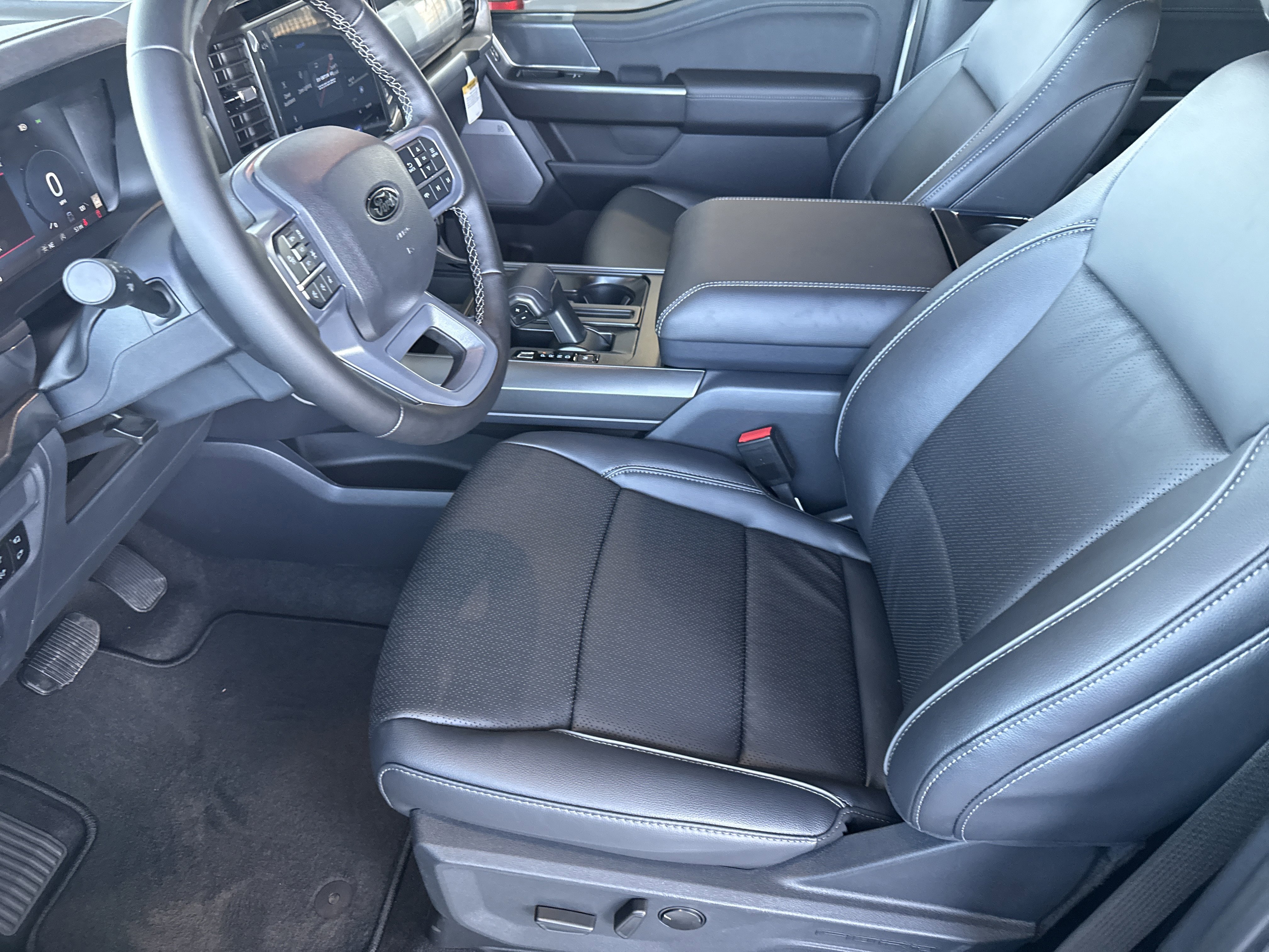 New 2025 Ford F150 Lariat image 22