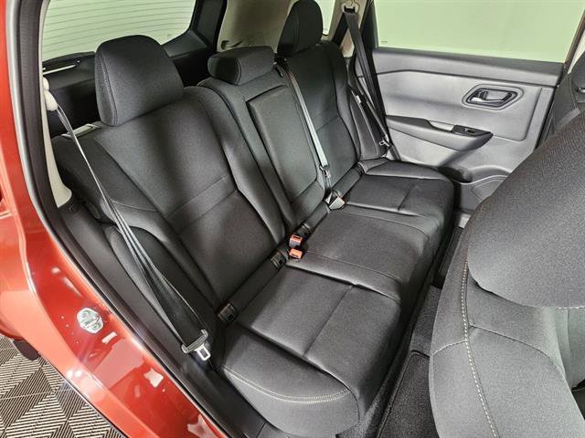 New 2026 Nissan Rogue S image 16