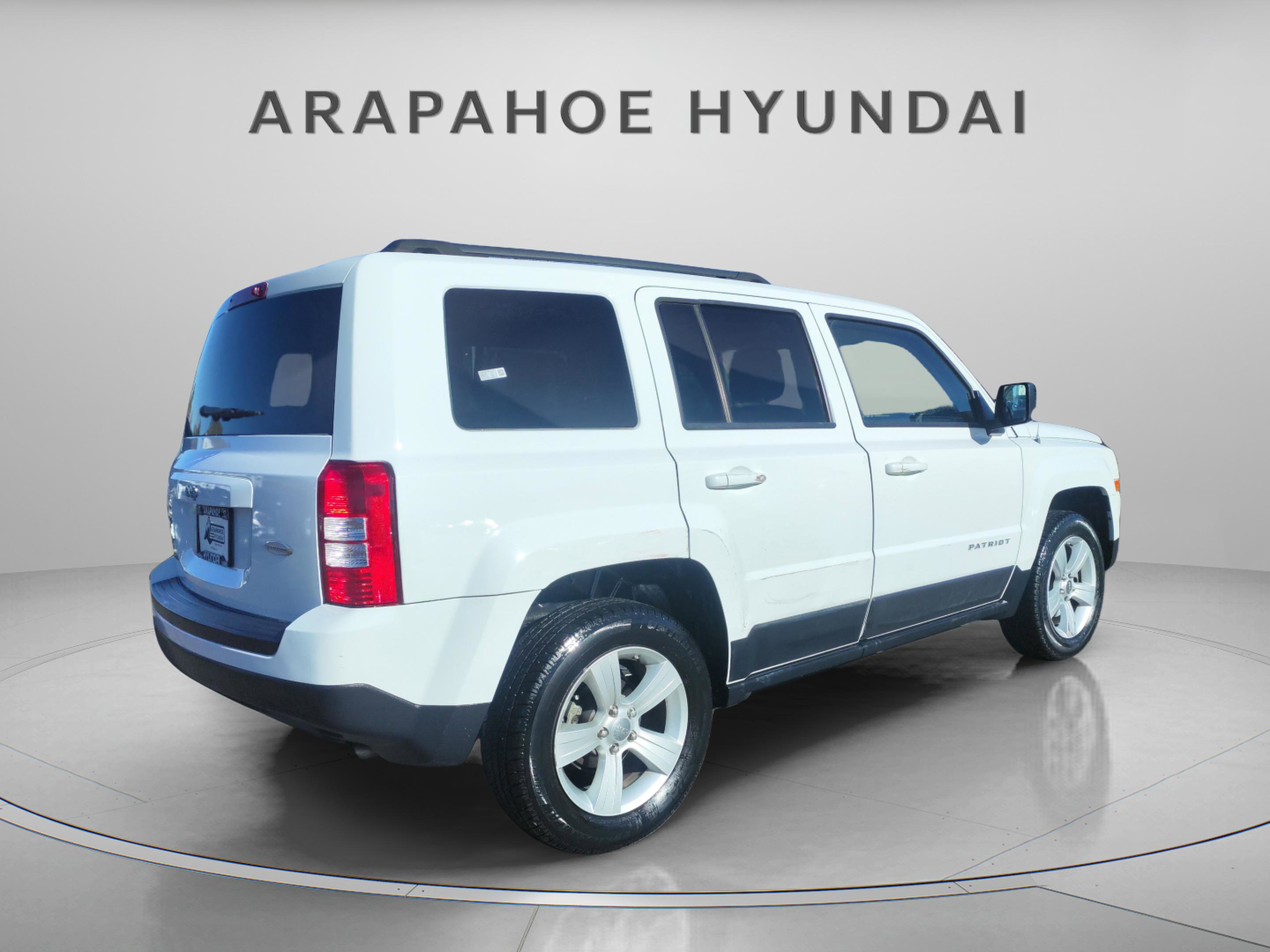 Used 2011 Jeep Patriot Latitude AWD/4WD image 7