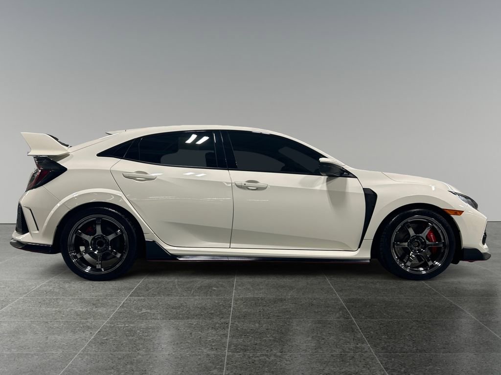Used 2019 Honda Civic Type R image 8