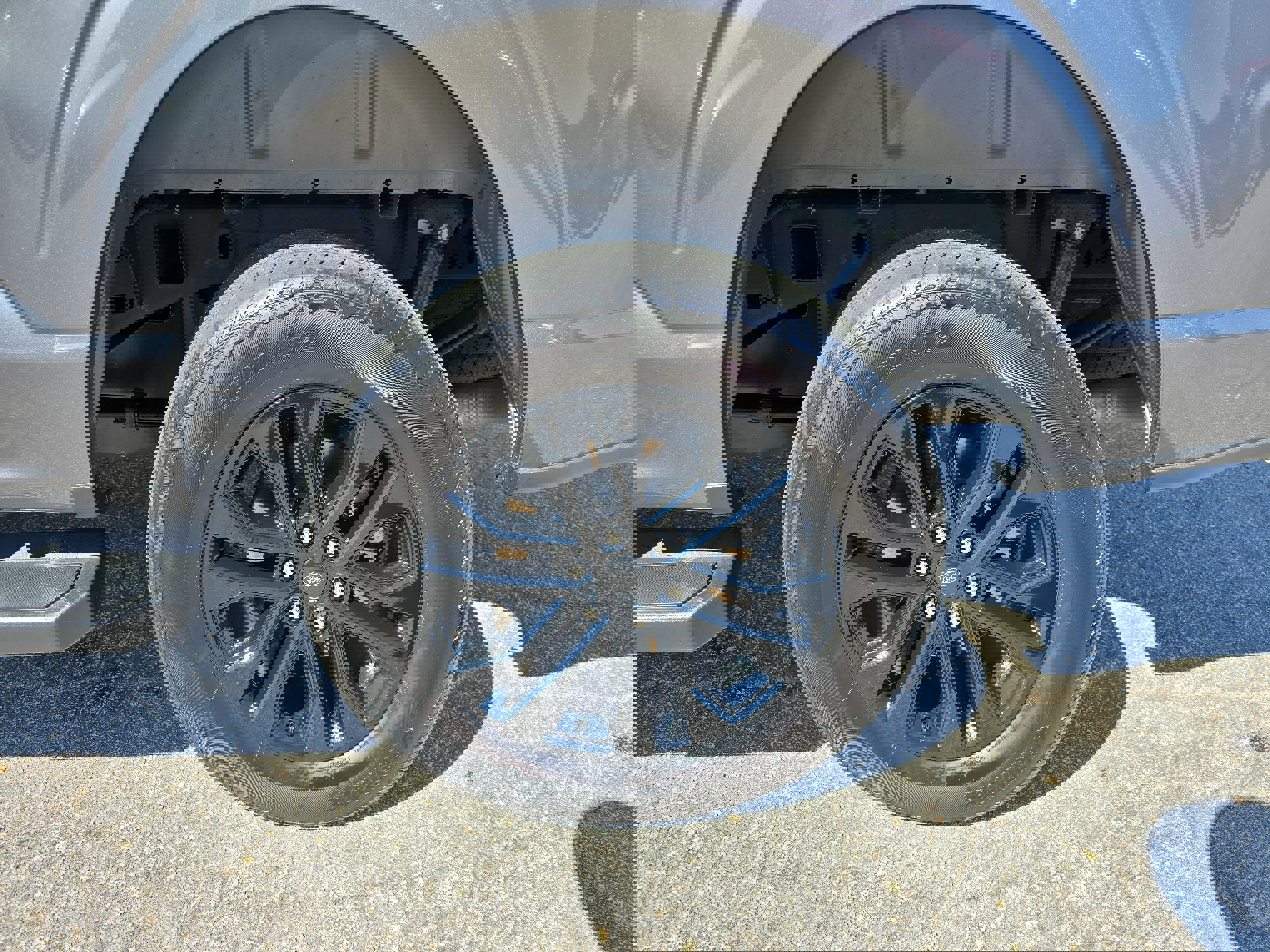 Used 2024 Ford F150 Lariat w/ Bed Utility Package image 31