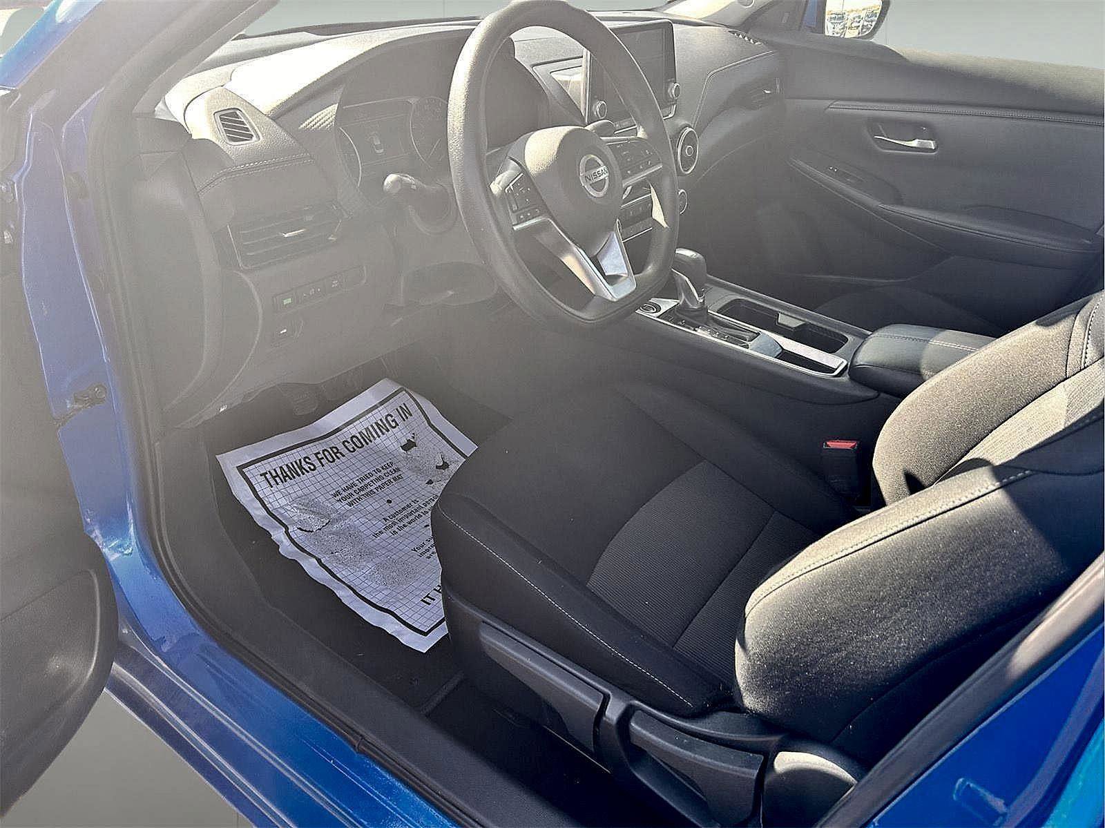 Used 2023 Nissan Sentra SV image 10