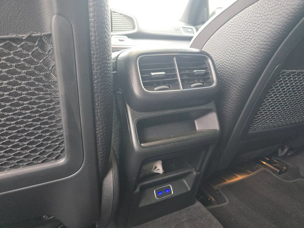 Used 2024 Mercedes-Benz GLE 450 4MATIC image 27