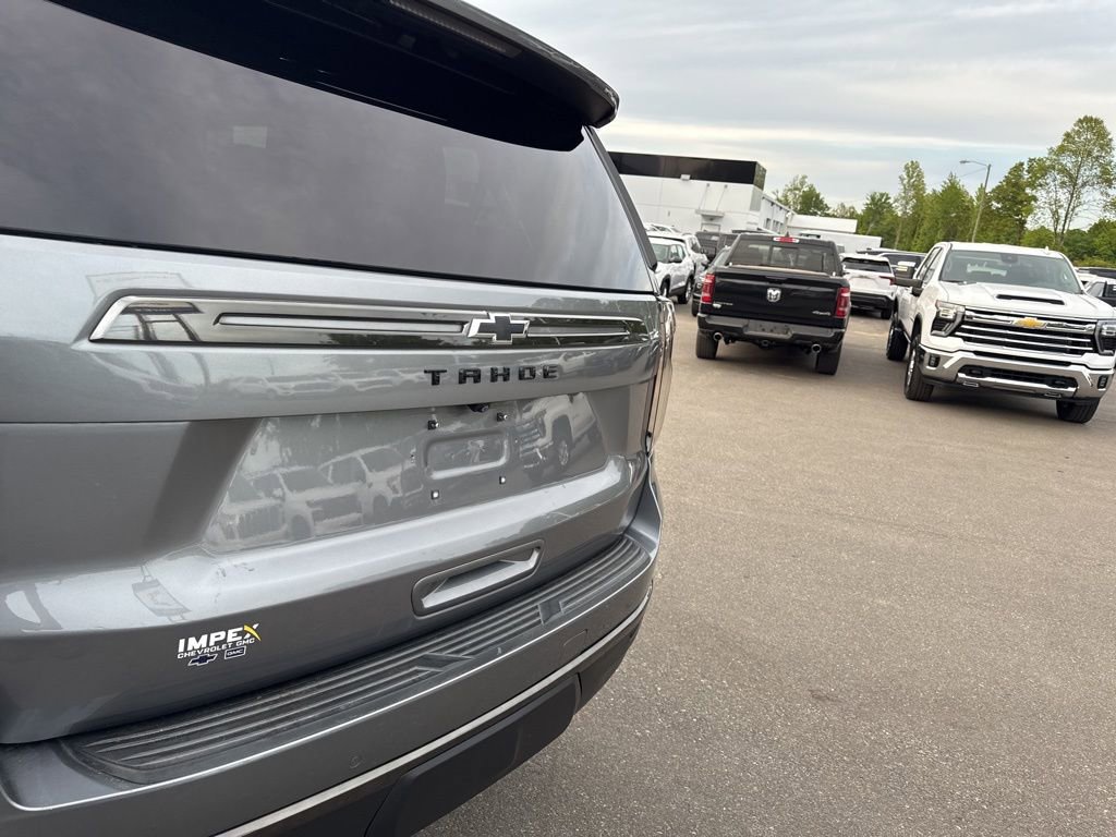 Used 2021 Chevrolet Tahoe Z71 w/ Z71 Signature Package AWD/4WD image 34