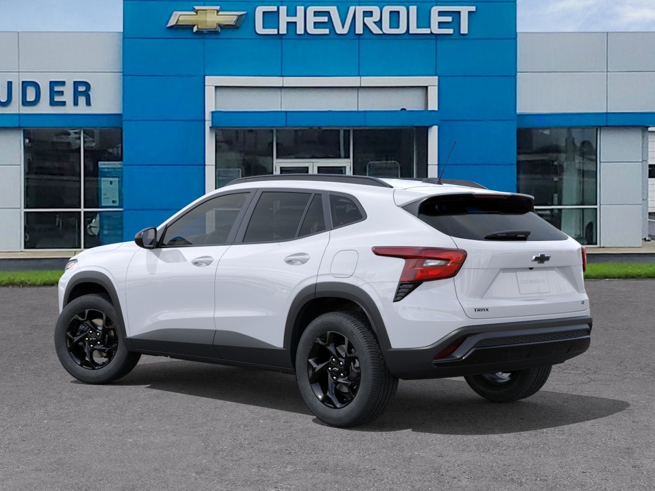 New 2026 Chevrolet Trax LT w/ Driver Confidence Package FWD image 3