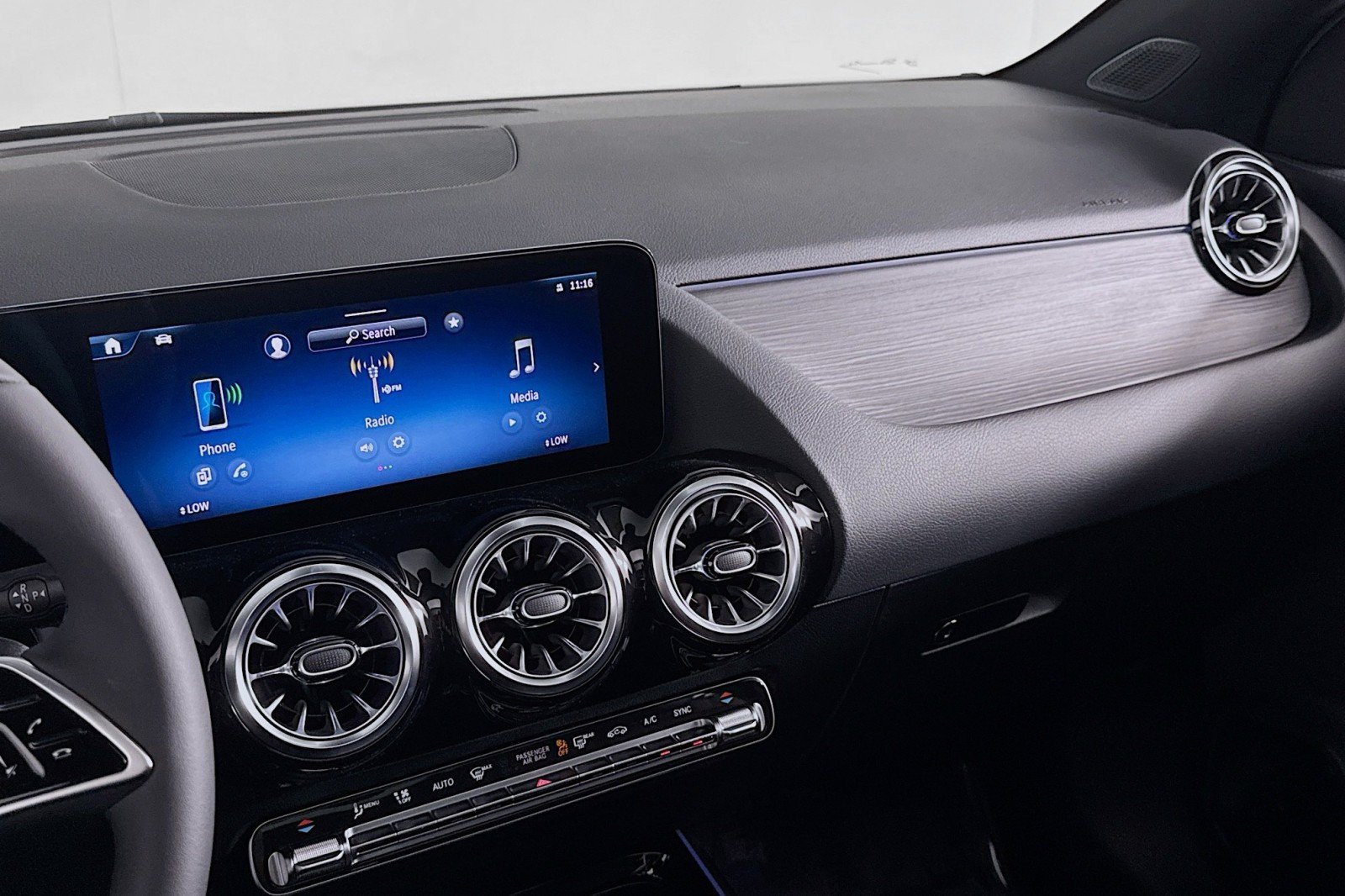 New 2026 Mercedes-Benz GLA 250 image 19