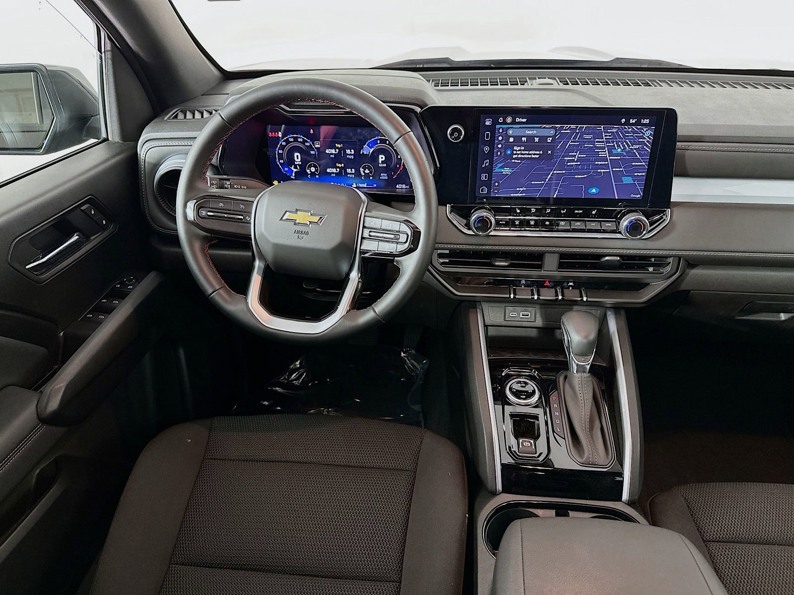 Used 2025 Chevrolet Colorado LT image 23