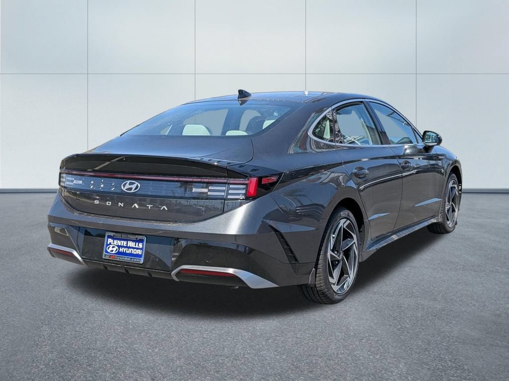 New 2026 Hyundai Sonata SEL FWD image 6