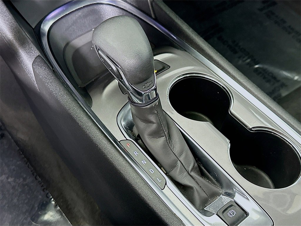 Used 2024 Chevrolet Malibu LT image 30