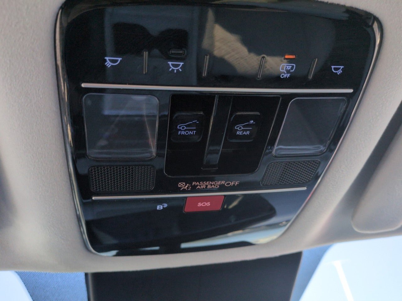 Used 2025 Hyundai Santa Fe Calligraphy AWD/4WD image 23