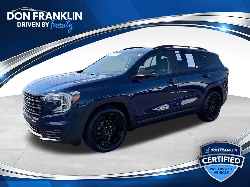 Used 2023 GMC Terrain SLE w/ Driver Convenience Package FWD image 1