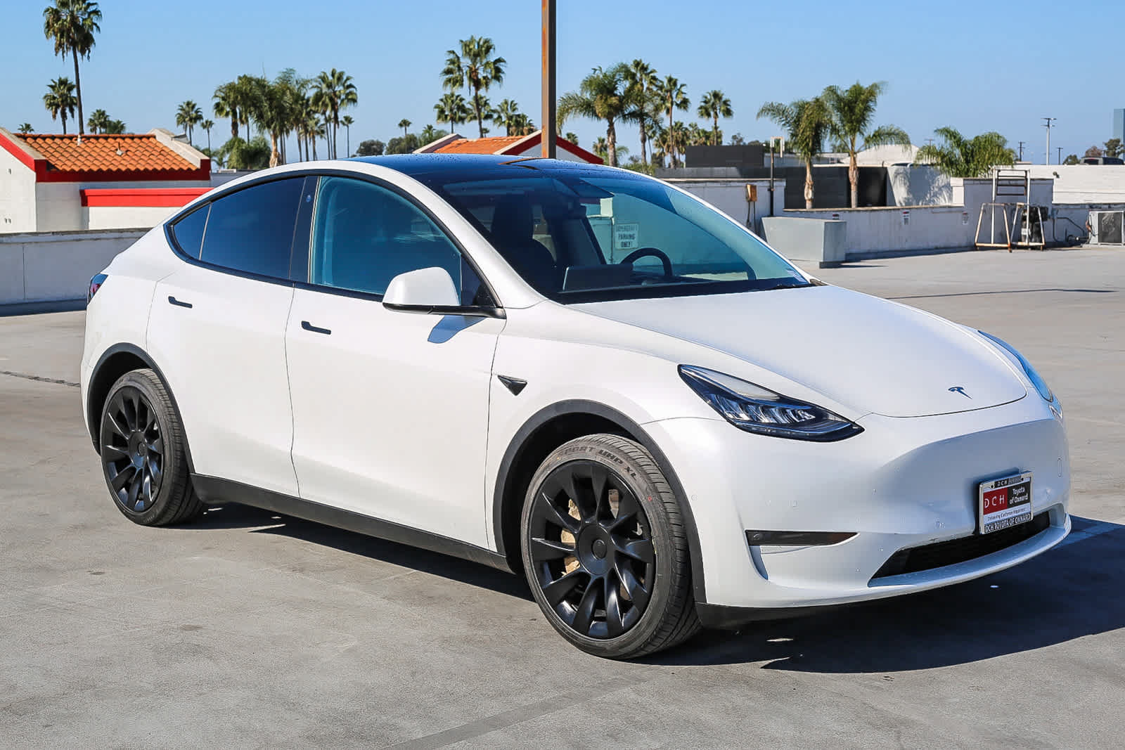 Used 2022 Tesla Model Y Long Range AWD/4WD image 4